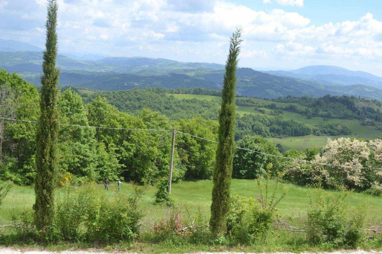 Agriturismo Montesalce Gubbio Kültér fotó