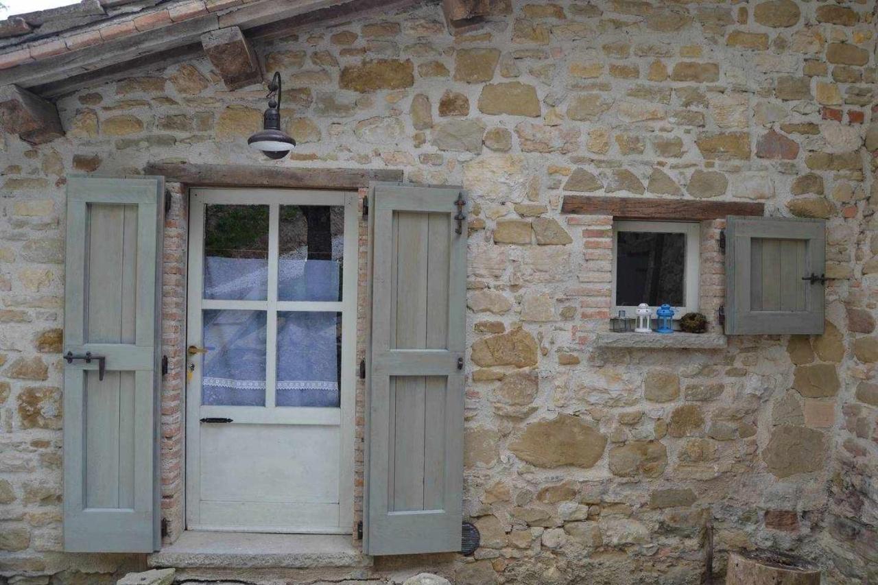 Agriturismo Montesalce Gubbio Kültér fotó