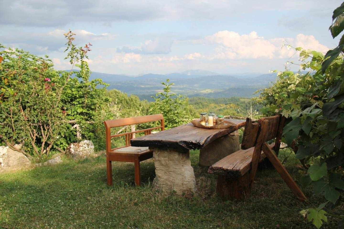 Agriturismo Montesalce Gubbio Kültér fotó
