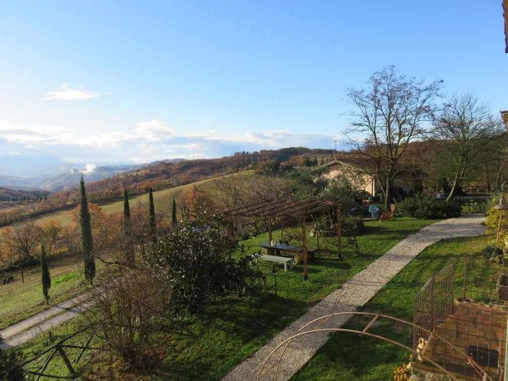 Agriturismo Montesalce Gubbio Kültér fotó